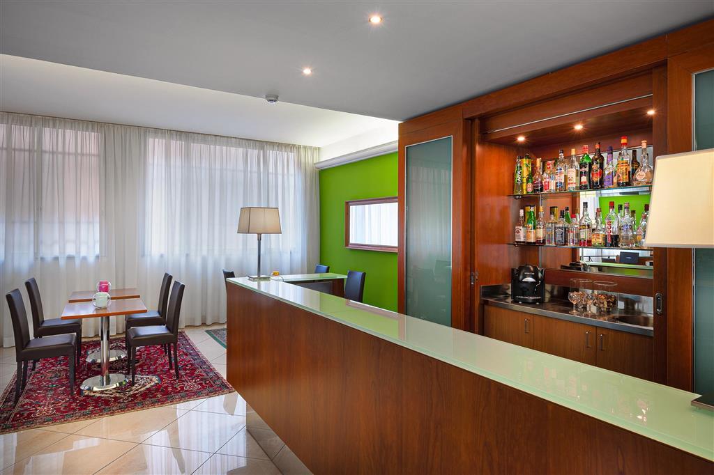 Super 8 By Wyndham High Point/Greensboro Restaurant photo